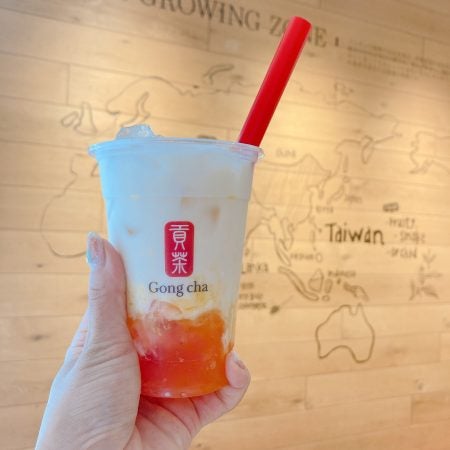 表参道 爽やか ゴンチャで ぎゅぎゅっとピーチミルクティー フローズン を リビング東京web