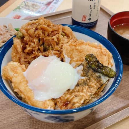 東武練馬 大学生が考案したよくばり天丼 鶏あえず食ってみ天丼 が天丼てんやで発売中 リビング東京web