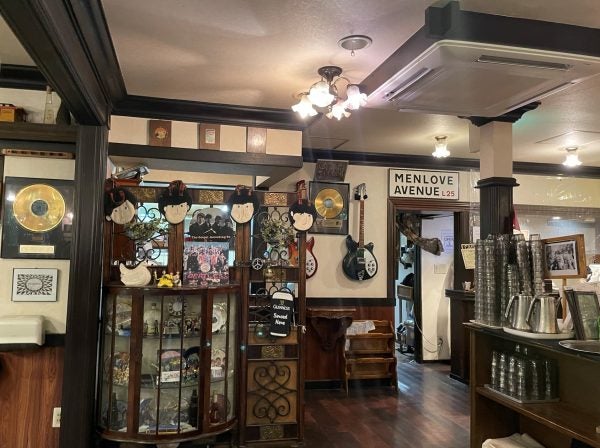 那須町 ベーカリーレストラン ペニーレイン でビートルズを聴きながら リビング栃木web