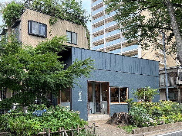 看板犬がお出迎え ママカフェ Up Coffee アップコーヒー さいたま新都心 リビング埼玉web