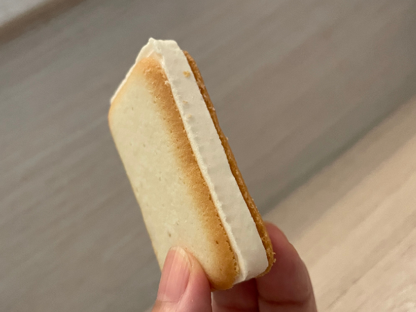 萩の月 菓匠三全の新スイーツ 本実堂サンド 食感 味 箱にも感動 リビングメイト グルメ トキメキの毎日を ３兄弟母のhit通信 リビングメイト リビングくらしナビ