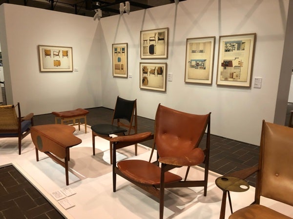 上野】フィン・ユールとデンマークの椅子 座って体感もできる 上野】フィン・ユールとデンマークの椅子 座って体感もできる