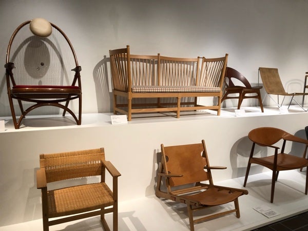 上野】フィン・ユールとデンマークの椅子 座って体感もできる展覧会