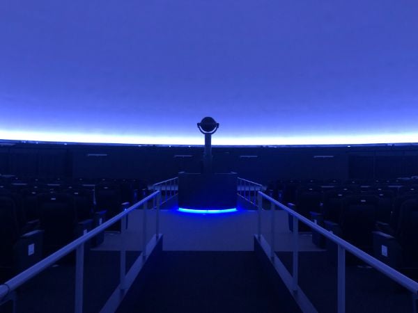 ジ アウトレット北九州 初潜入 スペースlabo プラネタリウム リビングふくおか 北九州web