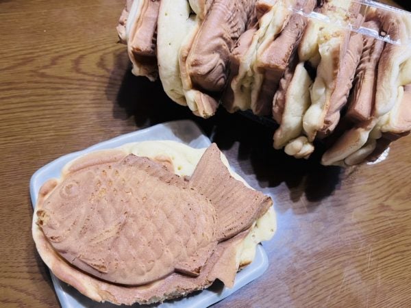 たいやき あきる野】神様の作る『泳げたいやきくん』のたい焼き『ウッディ