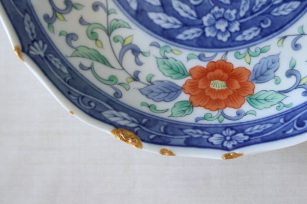 欠けたお皿、捨てるの待って！「金継ぎ」もどきでステキに補修