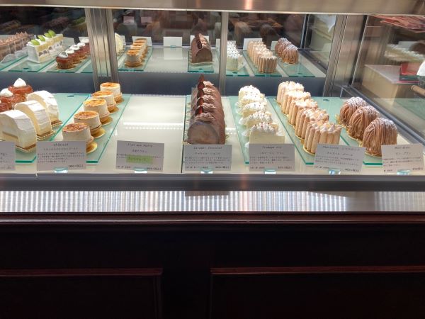 石川町 ここはパリ 本格ケーキ パティスリー レ ビアン エメ リビング横浜web