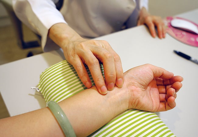 台湾の漢方 中医 クリニックってどんなところ 診察を体験してみた ゲンキ台療 リビングくらしナビ