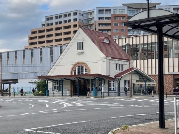 旧国立駅舎国立市 _ 旧国立駅舎 再築 – YCQRE
