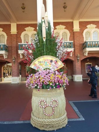 2023年の幕開けに行きたい！東京ディズニーランドのお正月 | リビング