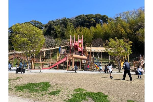 掛川市】1日中いられる広々スポット「22世紀の丘公園」 | リビング静岡Web