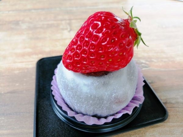 苺だいふく セブンの冷凍ケースへ急げ！インスタ1.9万「いいね」人気