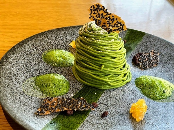 表参道】ヨックモック青山本店 ブルー・ブリック・ラウンジ「マッチャ