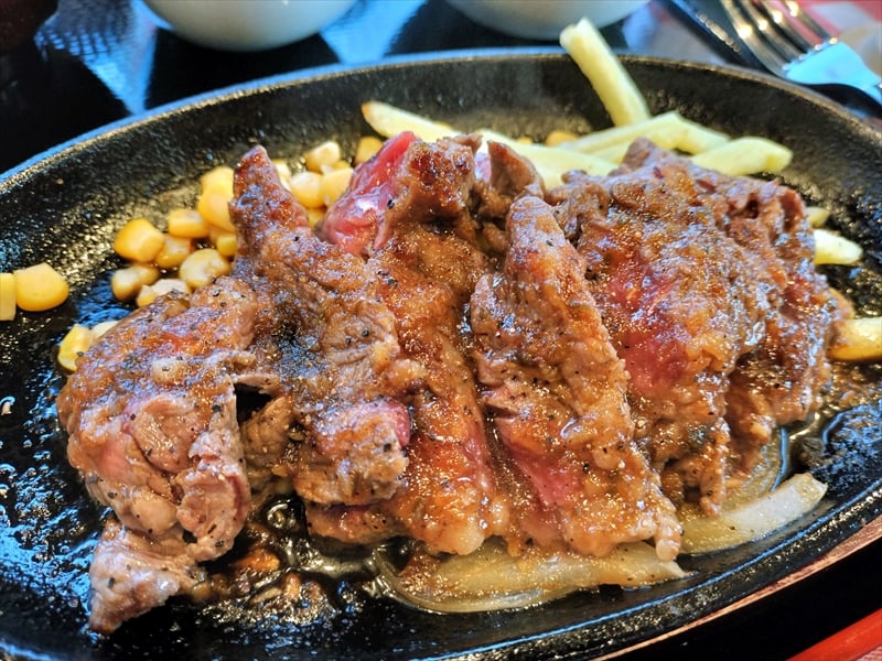 ビッグシェフ亭 安い！美味い！ボリューム満点！ステーキ&ハンバーグのビッグシェフ亭