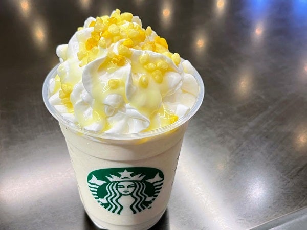 スタバ】「瀬戸内 レモンケーキ フラペチーノ®」と「おりたたみ