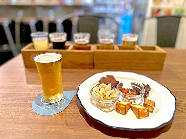 枚方】楽しいクラフトビール飲み比べ「Beer House Hobbit（ビアハウス