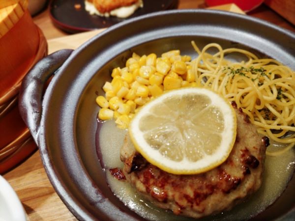 ハンバーグ KITTE博多 | 9F ハンバーグ2910 ＼ハンバーグもお肉も