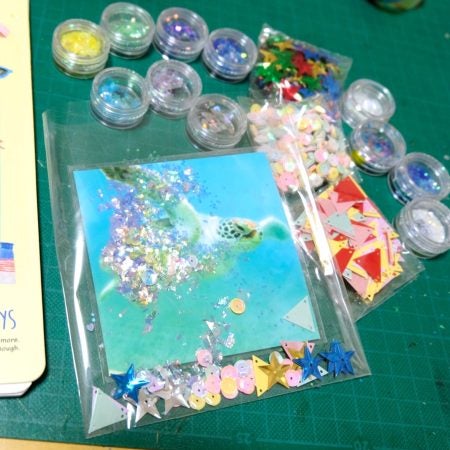 100均工作】夏の思い出を飾って楽しもう♪シャカシャカノートの