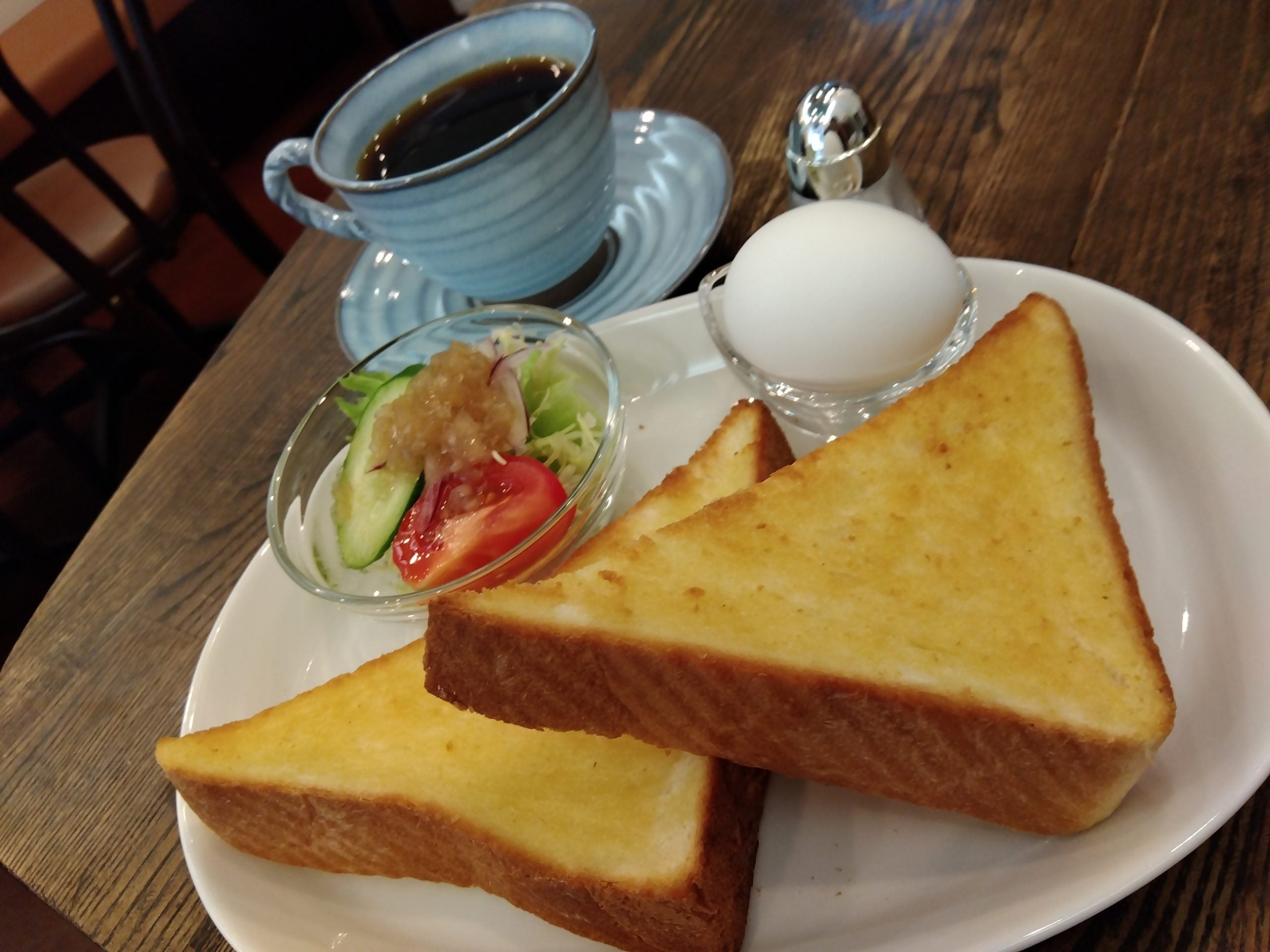 青木】ワンコインモーニング♪自家焙煎コーヒーがおいしい新店「小さな