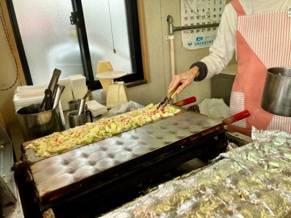 十勝産小豆たっぷりのあじまん＆たこ焼きたこポンを食す！季節限定店