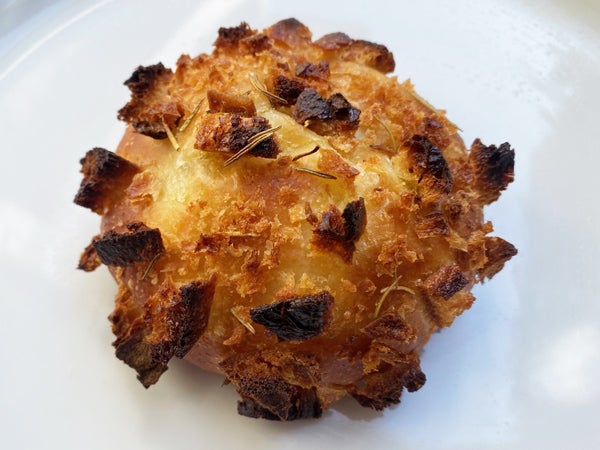 横浜のパン】愛しのカレーパン⑪上大岡は激戦区!? 本気のカレーパン3選