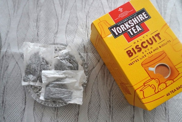 2月28日は「ビスケットの日」♪ビスケットフレーバーの紅茶をご一緒に