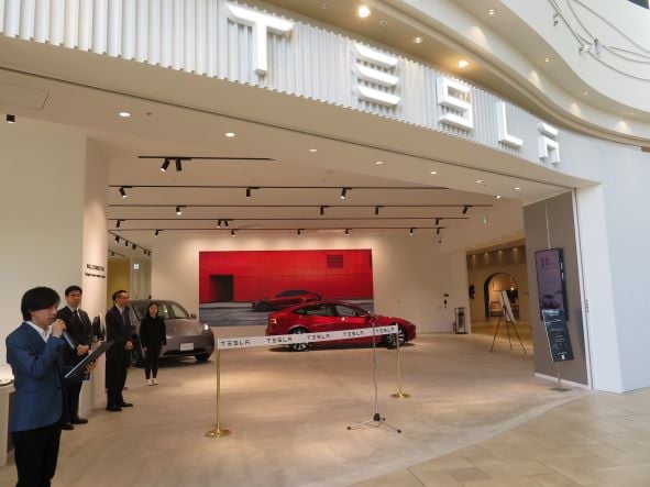 埼玉県初のTESLAストアが4/19オープン！オープニングイベントに参加