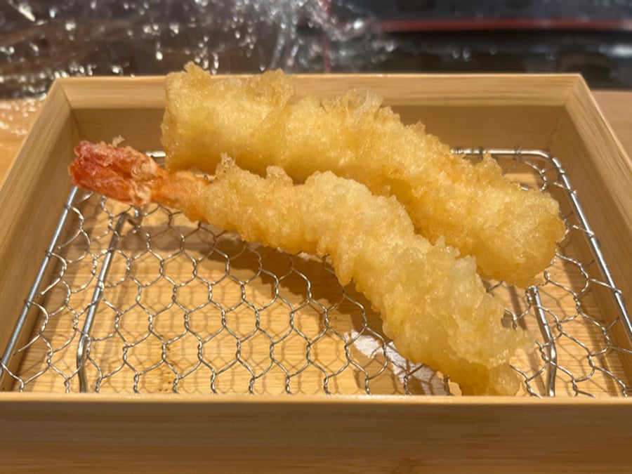 広島市中区】揚げたて〝サックほく〟天麩羅を一品ずつ「天麩羅 すえ廣