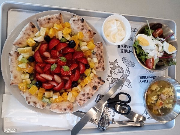 福島市】カスタマイズ出来るもちもちピザ「TT Brothers