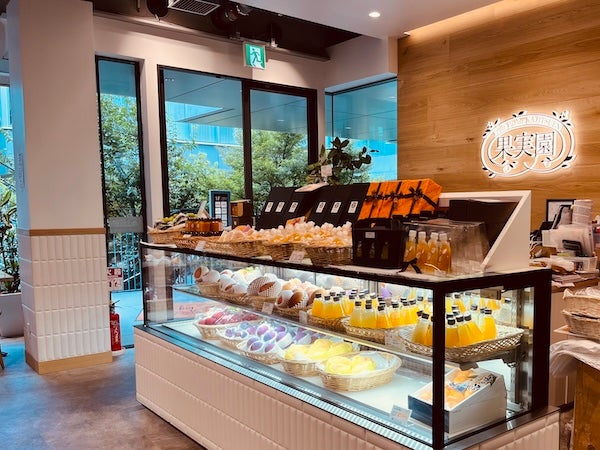 原宿】フルーツパンケーキのモーニングをゆったり！平日の朝が穴場