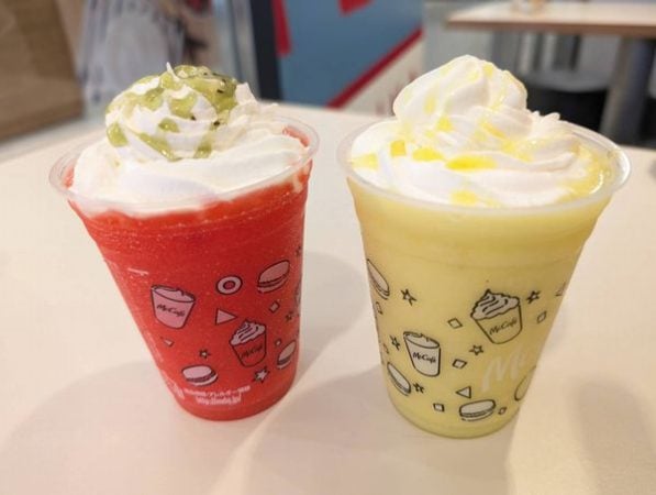 マックカフェ】フラッペの新フレーバーは「すいか」と「パイナップル