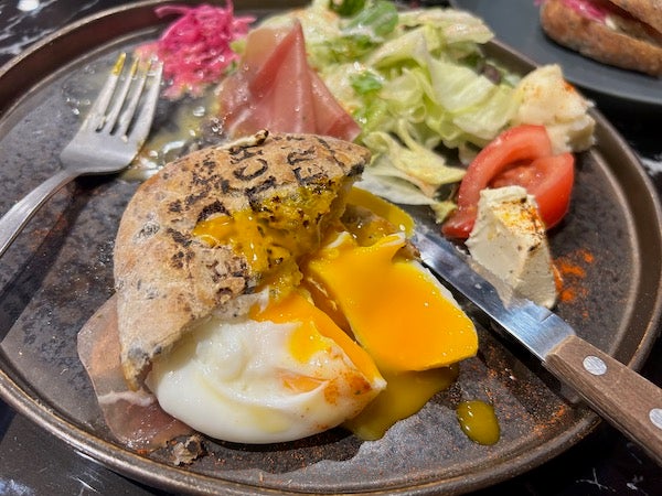 大濠公園】ペットOK！新スタイル”挟まない”サンドウィッチが人気