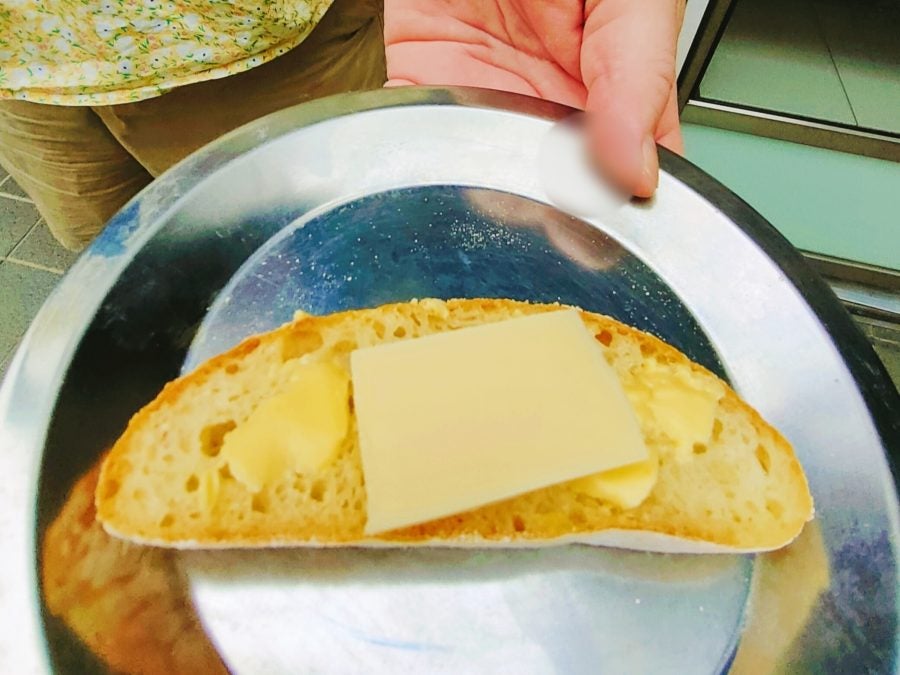 開店】溝の口 シアトル出身の店主が作るパンとチーズのお店