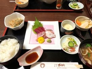 老舗すき焼割烹かとうのランチは1290円から10種類以上！お刺身膳もあり