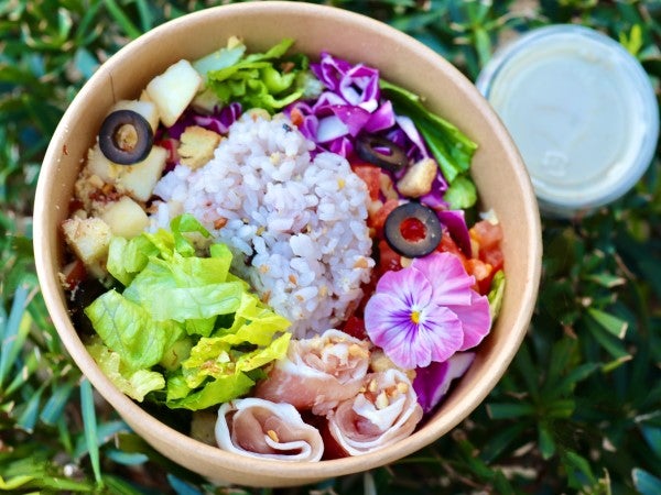 堺東】体も心も美しく！サラダボウル専門店「Salad ＆ Bloom（サラダ