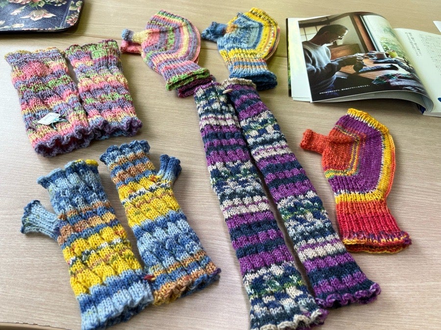 北区】ドイツの高級毛糸で編んだ可愛すぎる手袋とレッグウォーマー