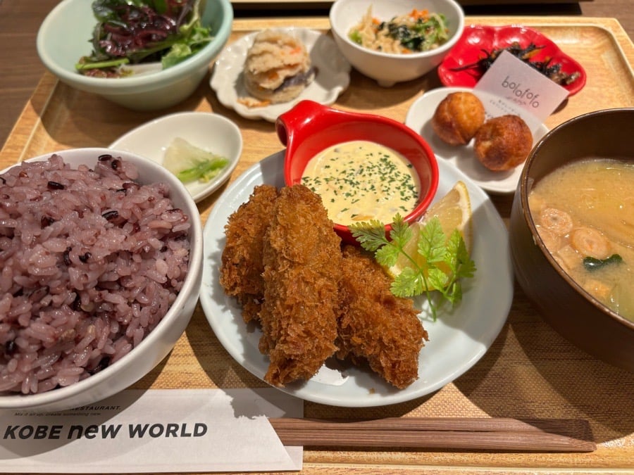 三宮】からだが喜ぶ♪健康定食が夜10時まで食べられる「KOBE new WORLD