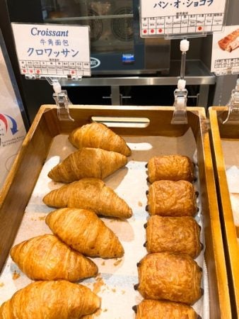 パン、ドリンク食べ飲み放題！ランチお得！「パンと珈琲のおいしいお店