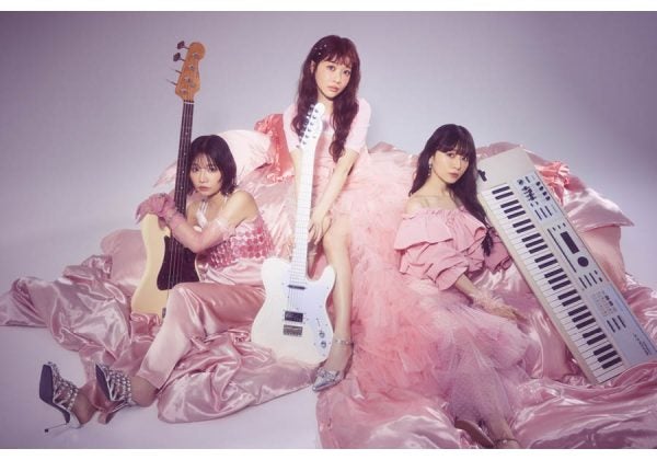 インタビュー】ミニアルバム「more than pink」を携えて“サイサイ”が