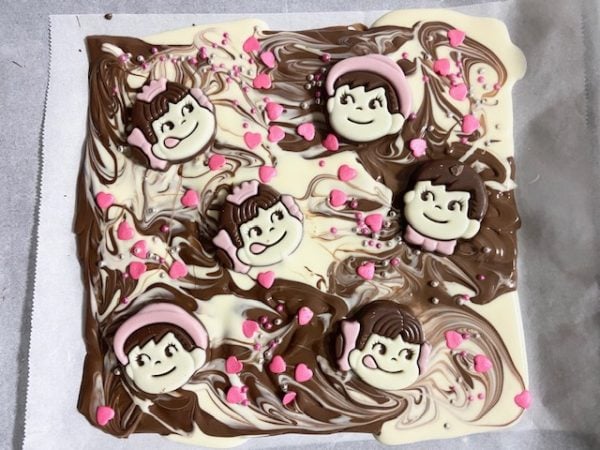 SNSで話題！簡単・かわいい♡バレンタインにピッタリマーブル