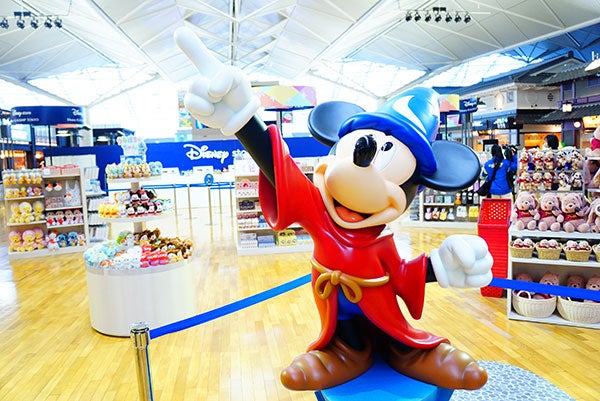 ディズニーフラッグシップ東京ジャパンツアー」セントレアで魔法使い