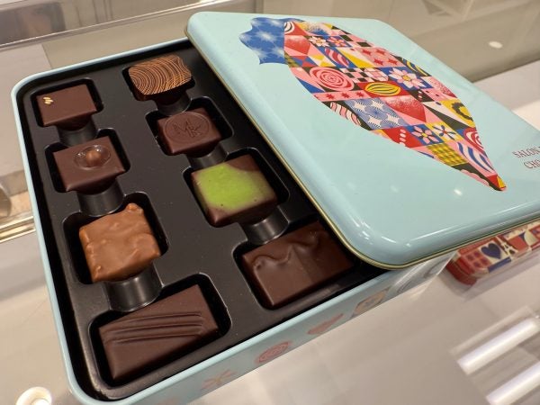 サロンデュショコラ　セレクションボックス2：Demain セレクションBOX | サロン・デュ・ショコラ2025 | 三越伊勢丹