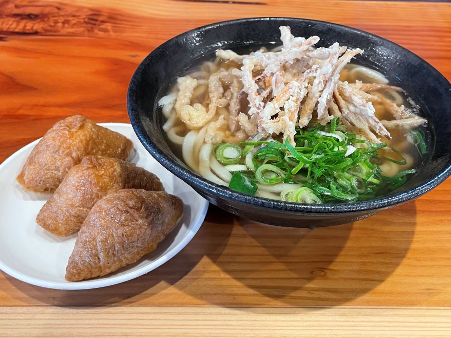 小郡市】朝からコダワリの ”ごぼ天うどん” が楽しめるロードサイド店