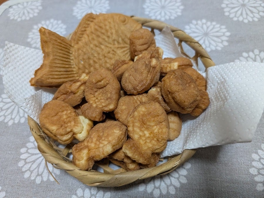 食べたい！めで鯛焼きとフワッ♪なベビーカステラ『来来』＠新居浜