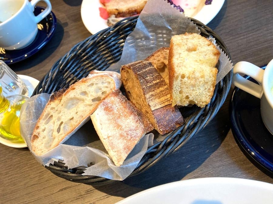 東北初出店「ザ シティー ベーカリー」のレストランランチは 東北初出店「ザ シティー ベーカリー」のレストランランチは