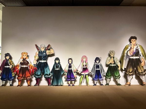 鬼滅の刃　横ビジュアル　ランダムアクリルスタンド　煉獄杏寿郎 鬼滅の刃 柱展 キービジュアル ランダムアクリルスタンド 煉獄杏寿郎