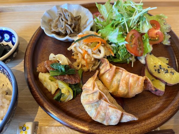 トレンチ、ランチ、定食など10枚 高槻】心と体にやさしい駅近の素敵ランチ☆「Seren-table