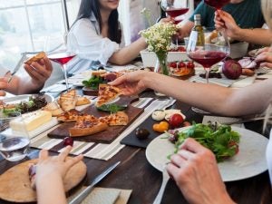 地元で外食するならココ！ジモトミン大推薦のレストラン発表