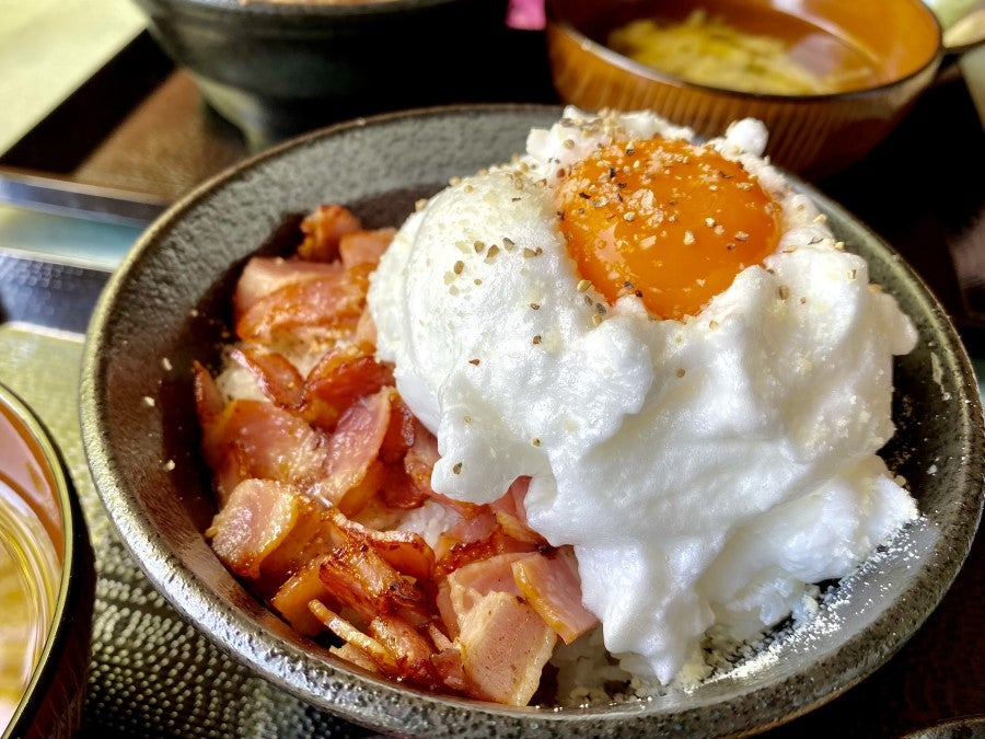 新金岡】新鮮な卵が食べ放題！卵かけごはんとスイーツ「eggイ
