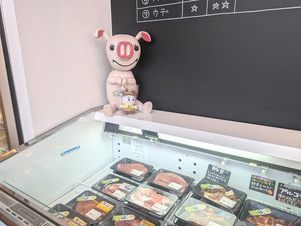 清田区】リピ必至！絶品豚肉の店 ひこま豚食堂＆精肉店ブーデリ